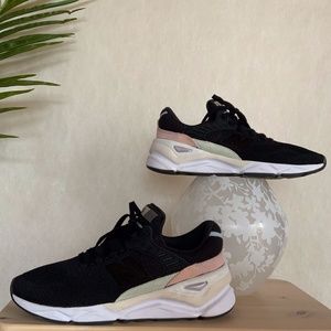 New Balance X-90 Women's Sneaker - BWSX90TXB